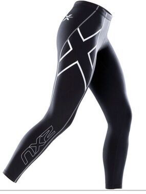 NEW 2XU Black Compression Leggings